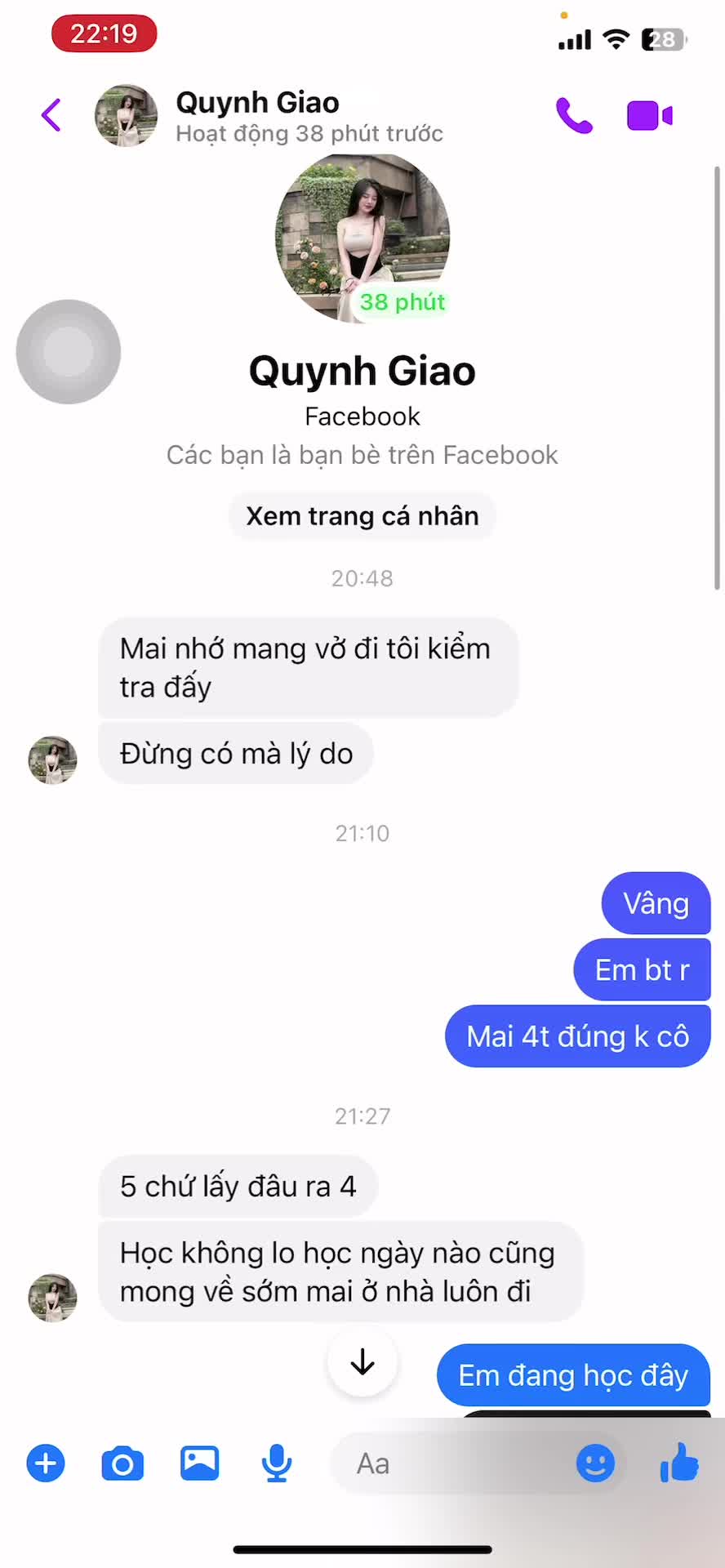 Tán gái xưa r h tán hẳn cô giáo mà không hiểu time là gì